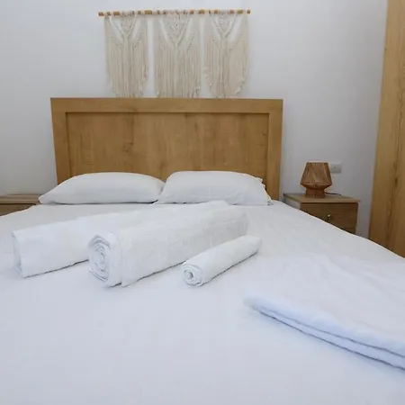 Seaside Rradhime Apartment Vlore